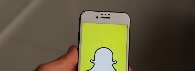 how to view Snapchat conversation history