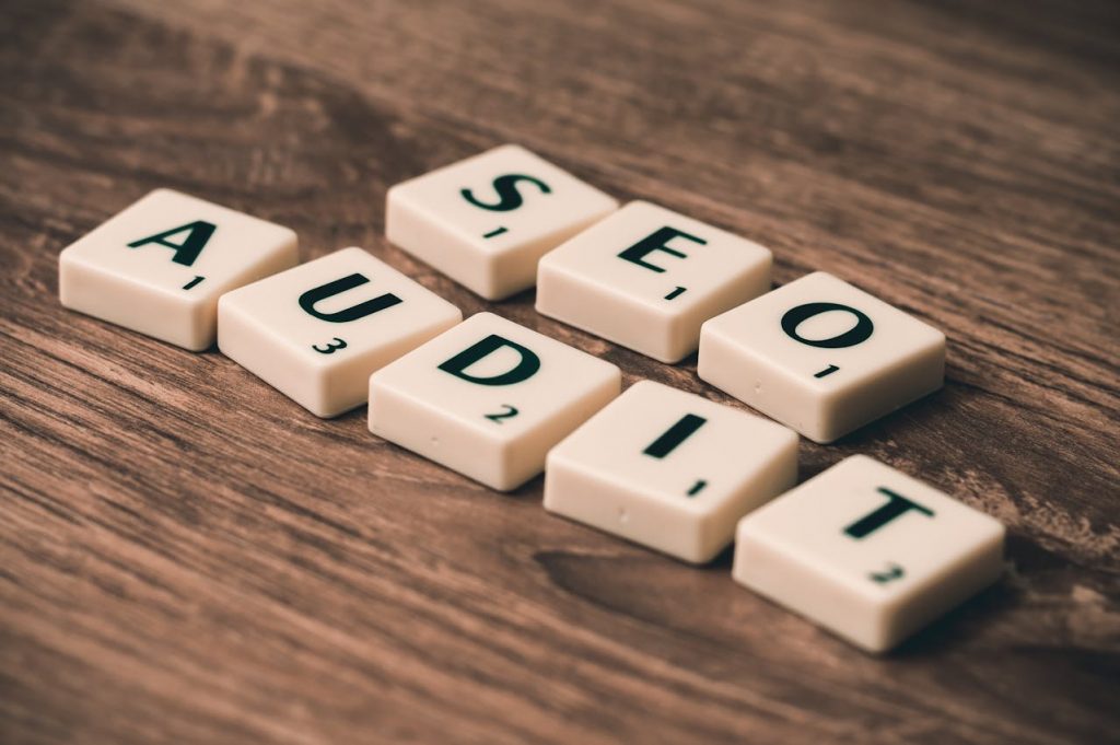 How to Conduct an SEO Content Audit in 8 Steps?(in 2023)