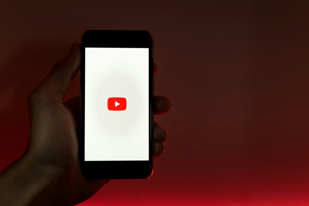 Pause Ads: YouTube's Pause Screen Now Targeted by Advertisers