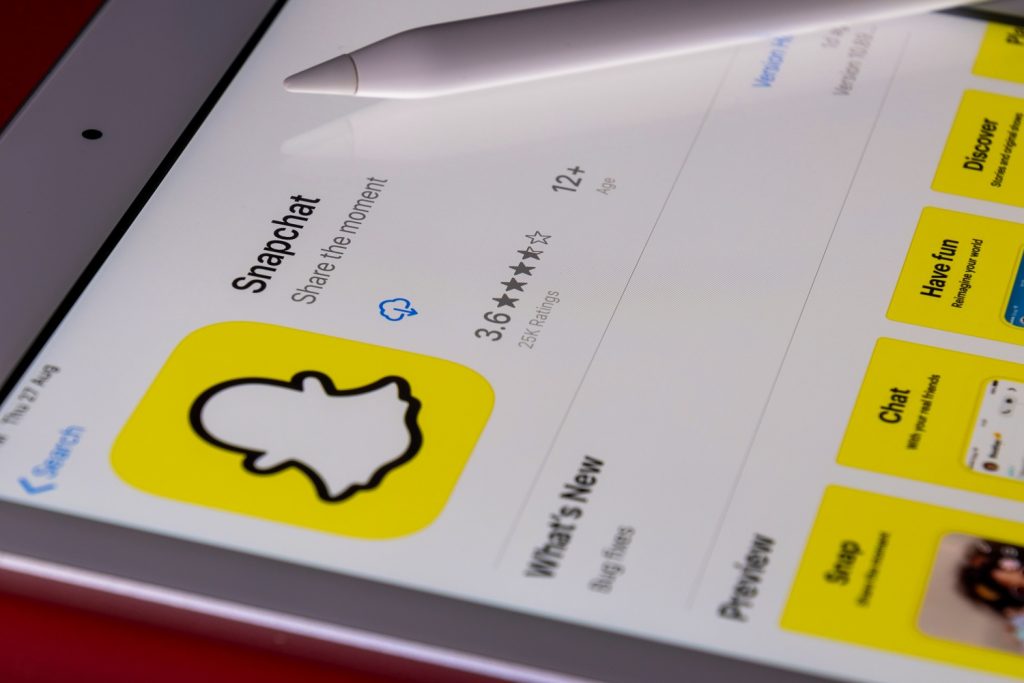 Footsteps: Snapchat's New Feature Tracking Location History