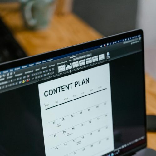 How to Build a Blog Editorial Calendar That Works?